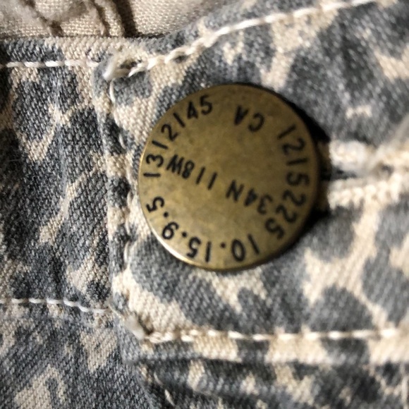 Current/Elliott Jeans Low Rise The Ankle Skinny Canvas Python Snake Print Sz 26‎ - Picture 13 of 16